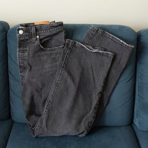 Levi's Ribcage Straight Ankle Jeans, Size 28, Black (Feelin Cagey)